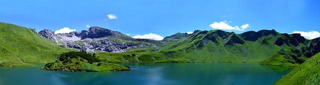 Lake Diving